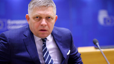Снимка: Какво е състоянието на простреляния премиер на Словакия?
