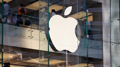 Продажбите на Apple намаляват в почти целия свят