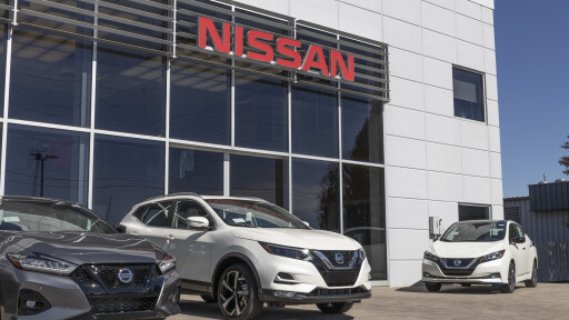 И Nissan спира производството си Русия 