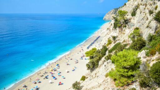  Нарушения по плажовете в Гърция: Подаваме сигнал през мобилно приложение (ВИДЕО)