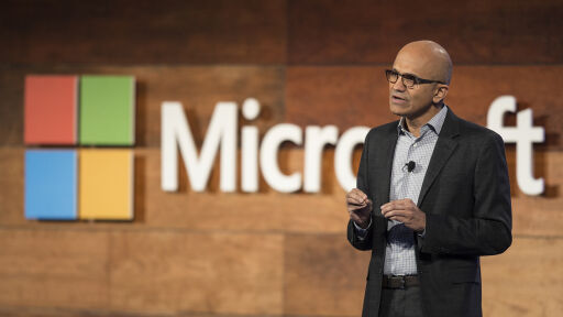 Къде Microsoft ще инвестира 1,7 млрд. долара в инфраструктура за изкуствен интелект? 