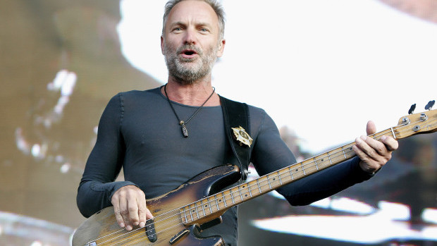Снимка: Ленърд Коен, Prince и Sting ще свирят в Монтрьо това лято