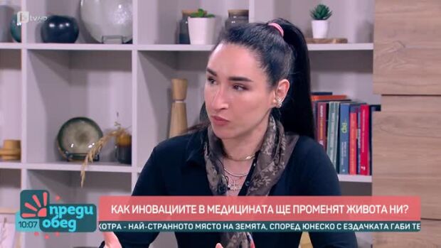 Снимка: Сантра между музиката, YouTube предаванията и майчинството