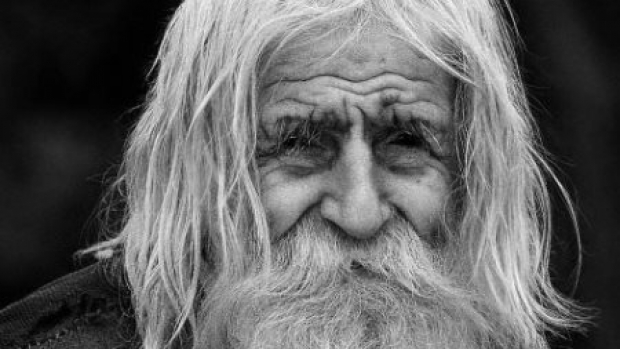 Снимка: Историята на дядо Добри, посветил живота си на добрината
