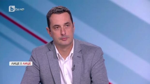 Снимка: Ще бъде ли закрито държавното дружество „Хелимед Сървисис“, ръководещо проекта за...