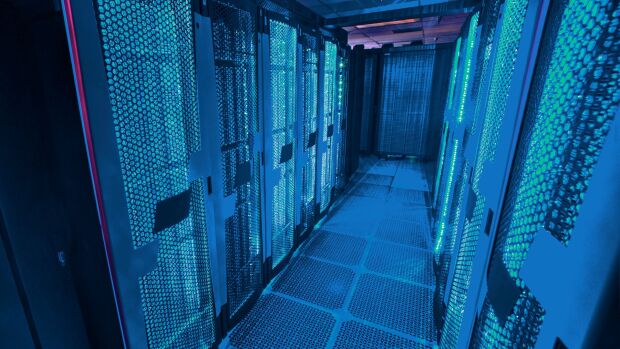 Снимка: CooliceHost: Защо нашия облачен хостинг е предпочитано и междинно решение между...