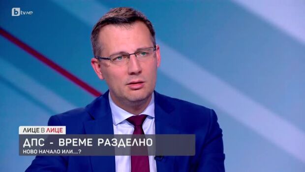 Снимка: Станислав Анастасов: Днес съм го хванал как звъни на кадри на ДПС да ги заплашва,...