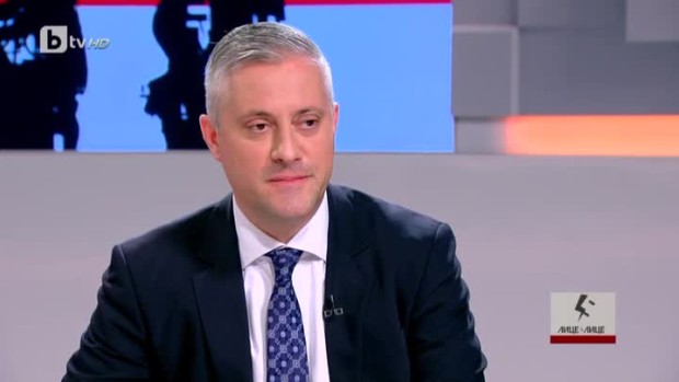 Снимка: Лукарски: Ако някой трябва да контролира какво се случва със собственика на „Булгартабак”,...