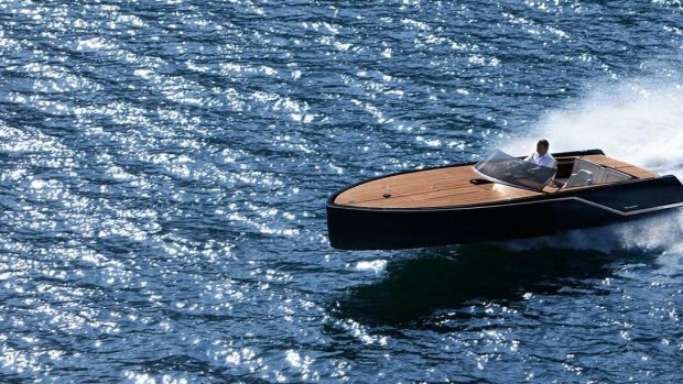 Снимка: Frauscher Boats 717 GT – плаването като вятър