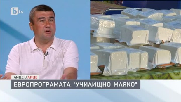Снимка: Димитър Зоров: Животновъдите в момента имат мляко в излишък