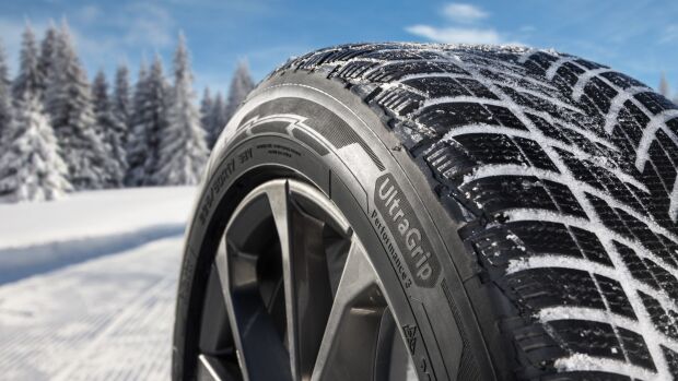 Снимка: Как Goodyear Ultra Grip Performance гарантира стабилност при зимни условия?