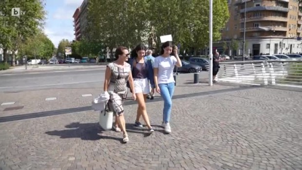 Снимка: Децата на Другата България: Момичетата на Елжана (1 част)