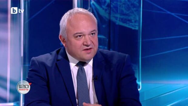 Снимка: Иван Демерджиев за мантинелите, полетите, бомбените заплахи и разследванията