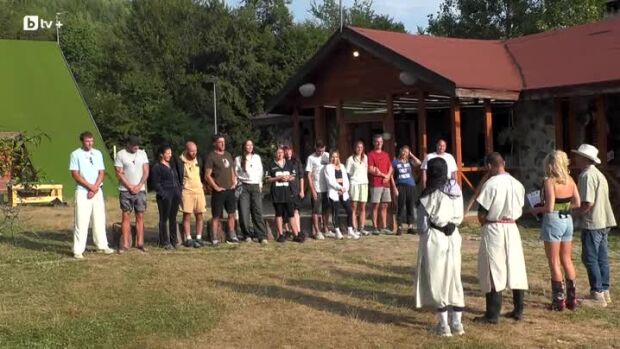 Снимка: Церемония по избор на втори дуелисти: Ива и Стоян взеха своето решение