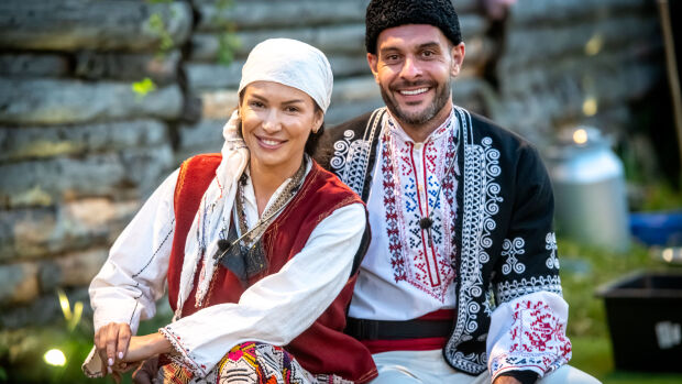 Снимка: Кристиан Генчев и Елеонора Кабакчиева (годеници)