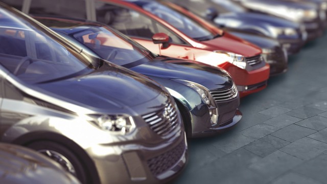 Мащабна схема за препродажба на крадени автомобили разкри турската полиция