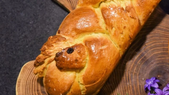 С около 20 са поскъпнали традиционните продукти за великденската трапеза Козунакът