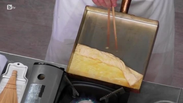 Виртуозно приготвяне на японски омлет