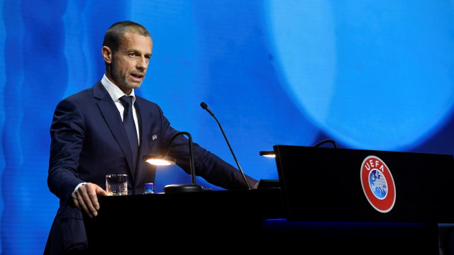 Президентът на УЕФА Александър Чеферин разкри, че лично се е
