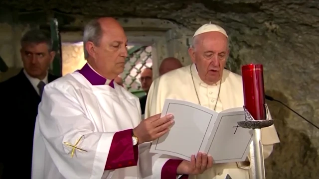 Папа Франциск, който е на двудневна визита в Малта, днес