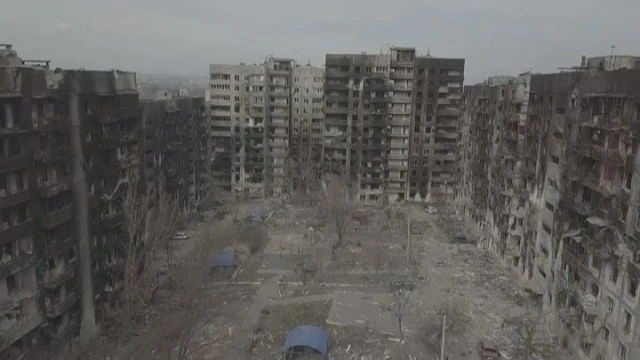 Кадри с дрон показват какво е останало от украинския град