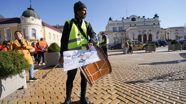 Протест на пътни строители