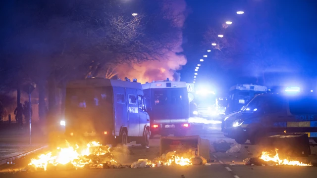 Безредици избухнаха снощи в Южна Швеция на митинг на активисти