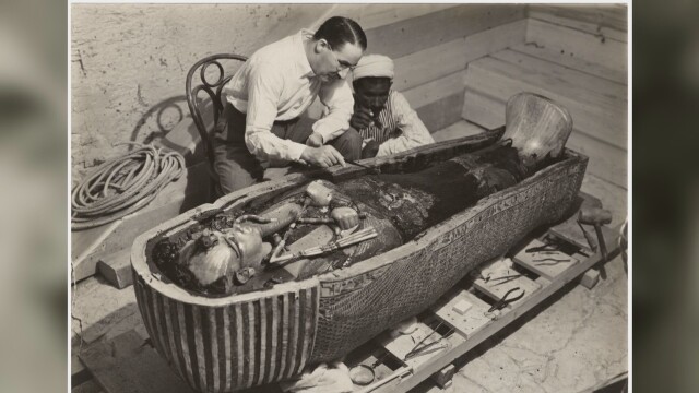 През 1922 г когато Египет стана независима държава археологическият свят