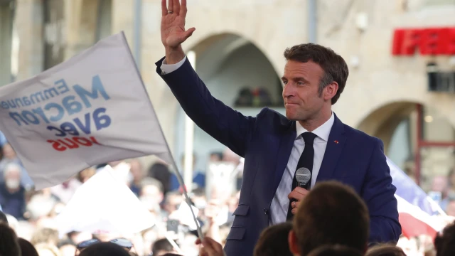 Еманюел Макрон е преизбран за президент на Франция с 58