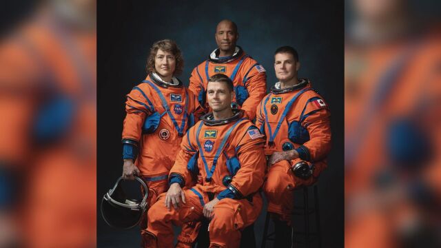 НАСА и Канадската космическа агенция CSA обявиха имената на четиримата