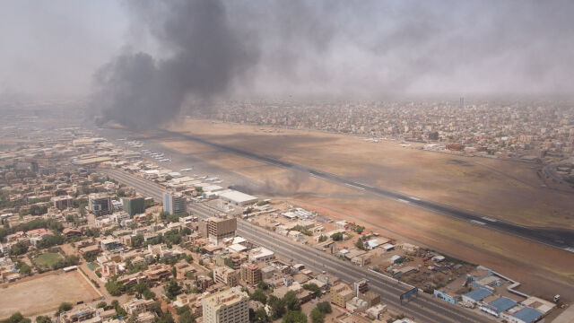 Судан е в хаос след като вече втори ден паравоенни