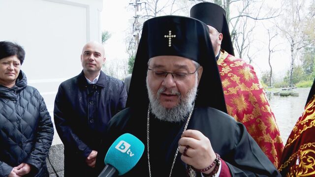 Старозагорският митрополит Киприан ще отслужи днес Света Божествена Златоустова литургия