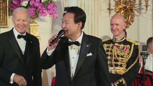 Южнокорейският президент Юн Сук йол беше бурно аплодиран в Белия дом