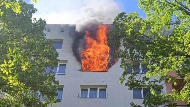 Пожар в апартамент в столичния квартал Люлин научи bTV  Пламъците са