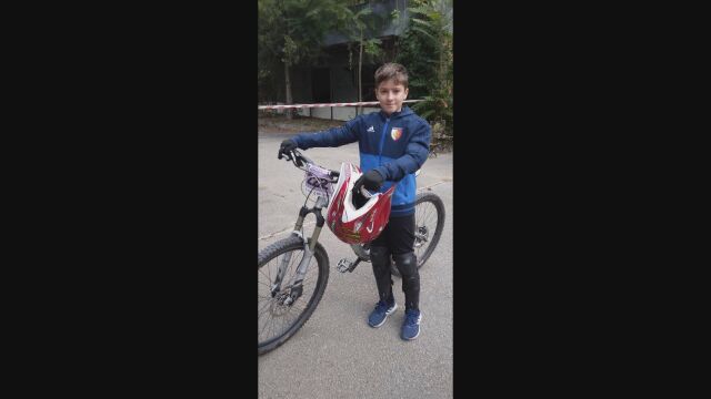 12 годишно дете остана без професионалното си колело дни преди важно