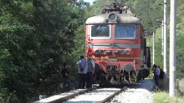 Проблем с влака София Видин който е тръгнал от столицата