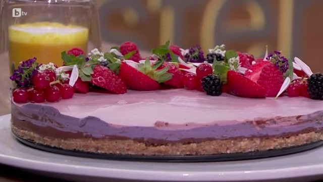 Суровата веган торта на Chef Роу и какво се случи по-нататък