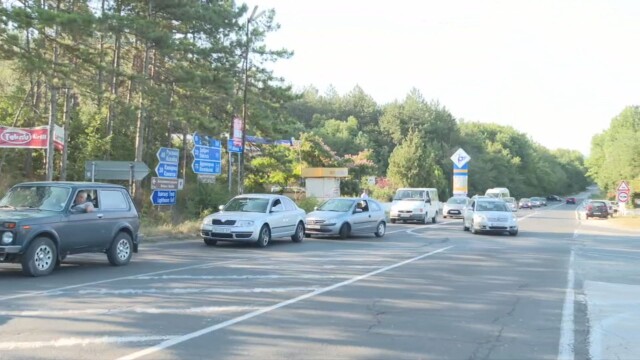 Протест блокира пътя за Албена заради безводие в село Рогачево 