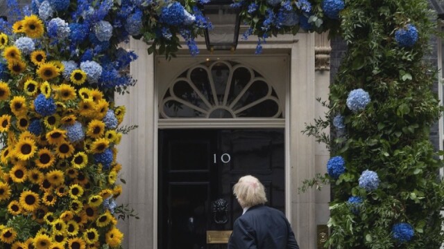 Борис Джонсън реши да покаже солидарността на британците с Украйна