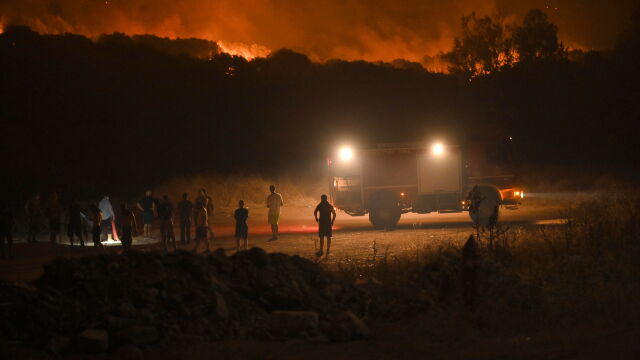 63 пожара са възникнали за последните 24 часа в Гърция