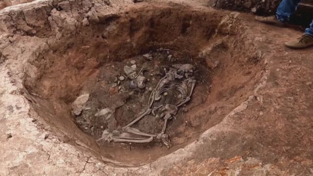 Археолози в Перу откриха гробница на религиозен лидер на 3000