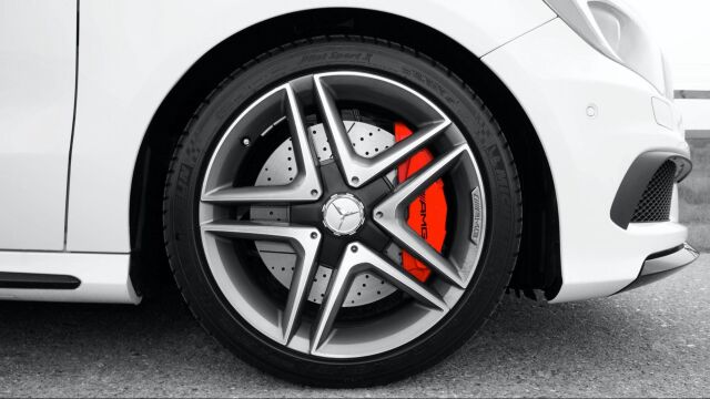Автомобилните гуми са външните компоненти на автомобилите които са директно