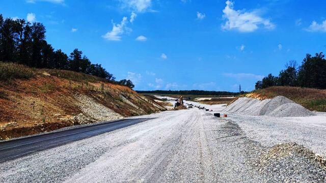 С ускорени темпове продължава изграждането на участъци от първите 3