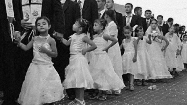 Проектозакон в Ирак който разрешава сключването на брак с 9 годишни