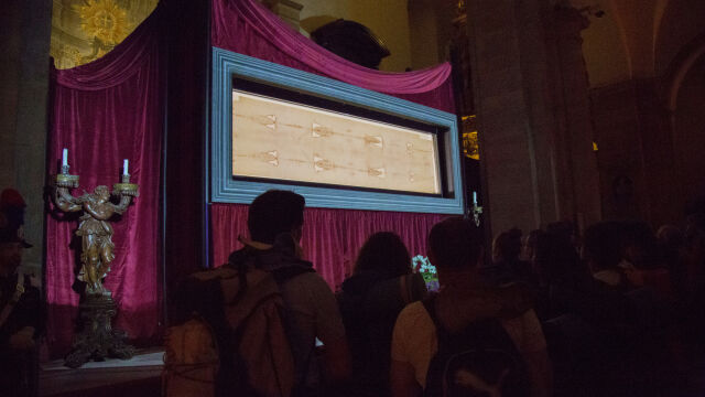 Италиански учени твърдят че са открили доказателства че Торинската плащаница може