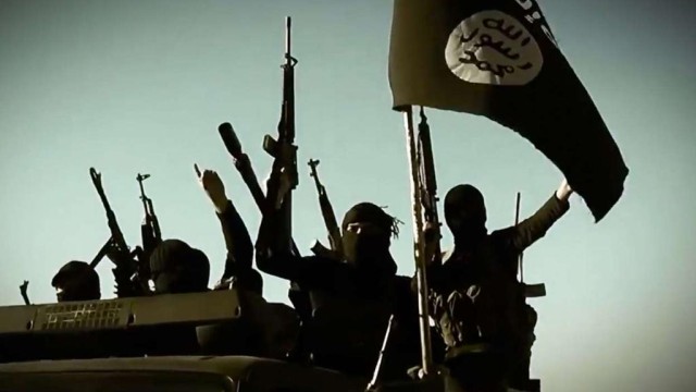 Задържаха десет членове на Ислямска държава които са планирали бомбен