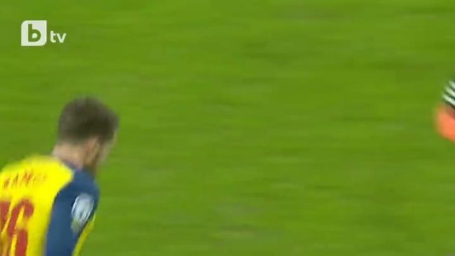 Галатасарай вече губи с 0:3 от Арсенал (ВИДЕО)