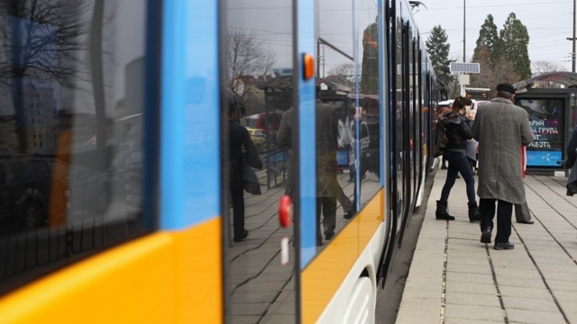 Работещите в градския транспорт в София са готови на ефективна