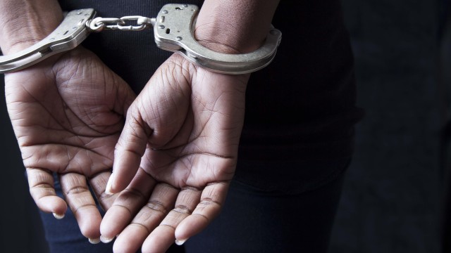 Окръжният съд в Плевен остави в ареста жената задържна за