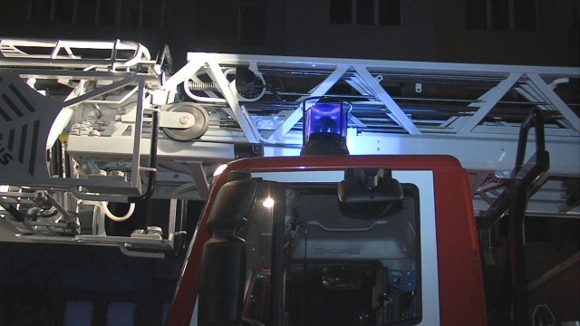 Пожар е обхванал третия етаж от жилищна сграда в столичния